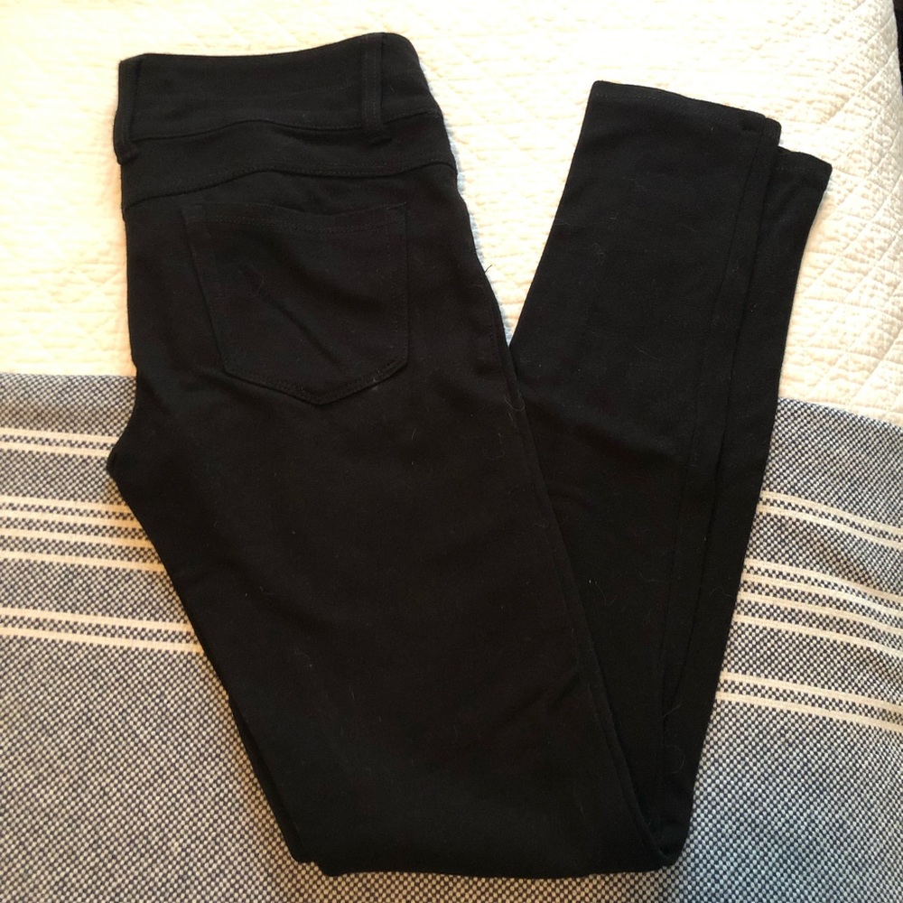 Jolt Black Leggings